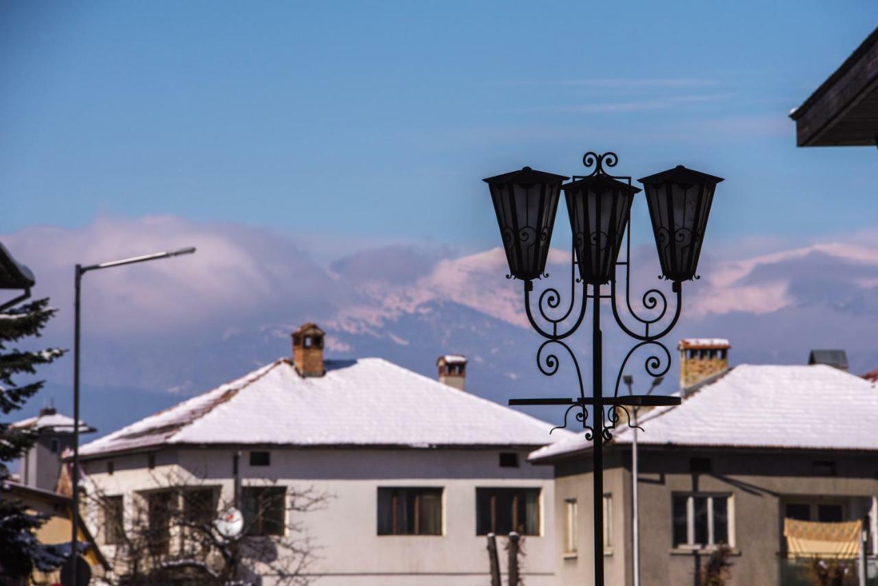 Next To Gondola Stylish And Charming Apartment Bansko Dış mekan fotoğraf