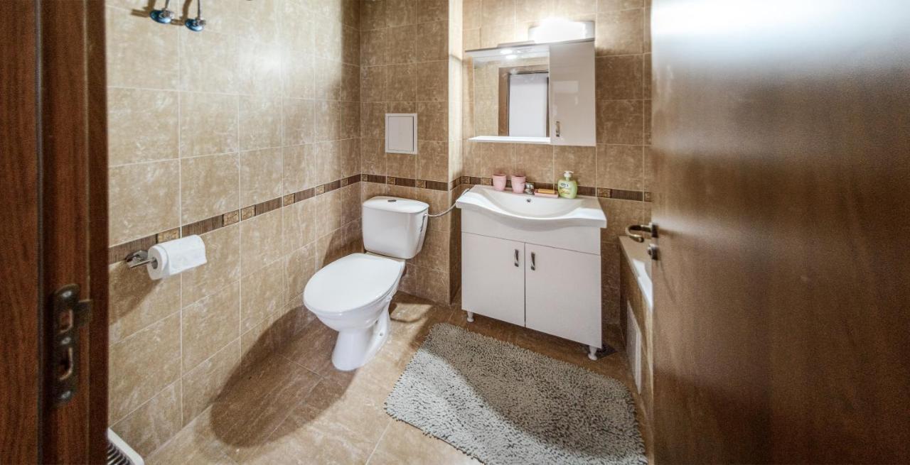 Next To Gondola Stylish And Charming Apartment Bansko Dış mekan fotoğraf